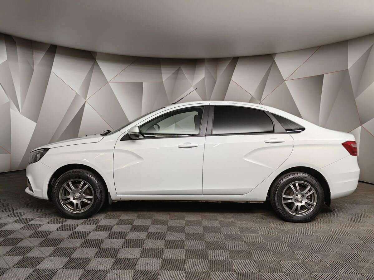 Lada (ВАЗ) Vesta, 2018 - фото №4