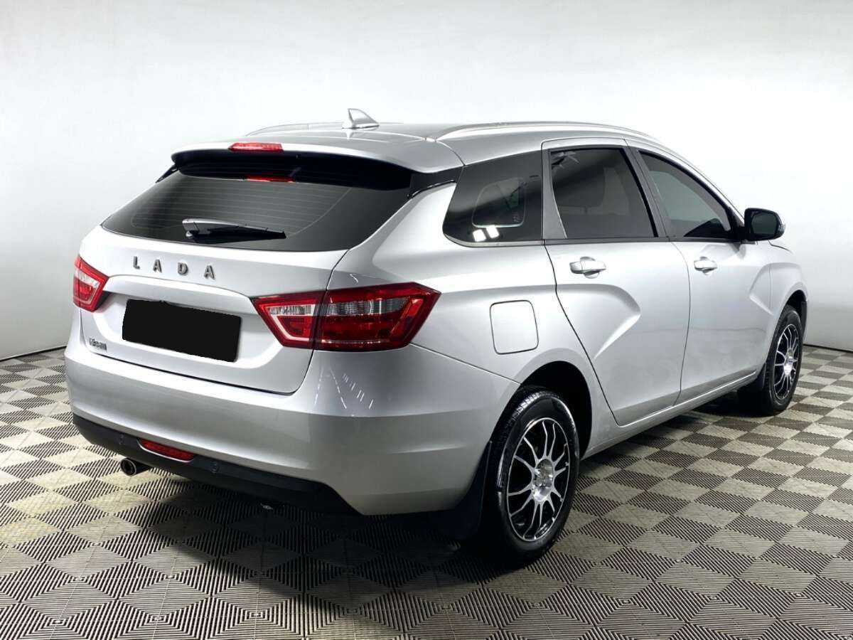 Lada (ВАЗ) Vesta SW, 2021 - фото №4