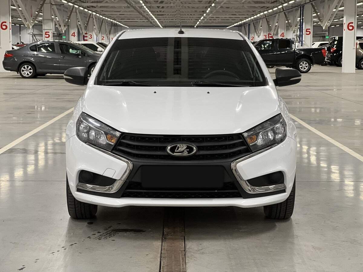 Lada (ВАЗ) Vesta, 2018 - фото №2