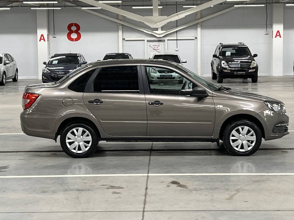 Lada (ВАЗ) Granta, 2021 - фото №4